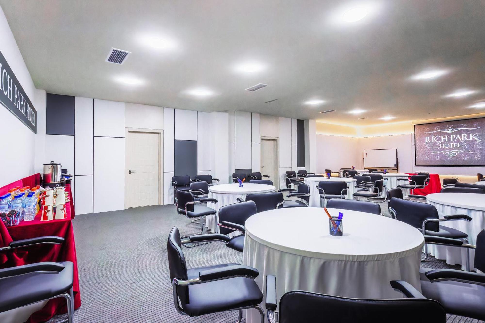 Rich Park Hotel Tashkent Luaran gambar